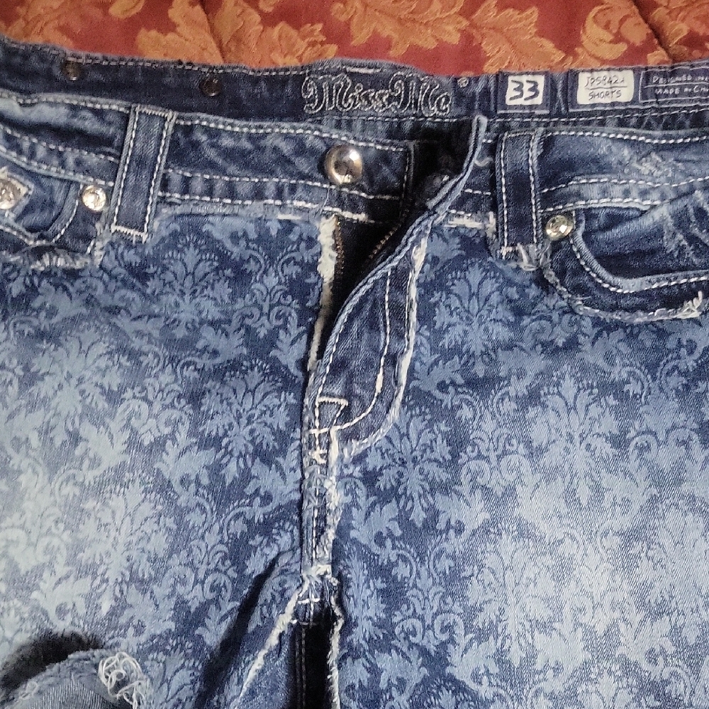Miss Me Women's Jeans with Intricate Pocket Design - Picture 2 of 5